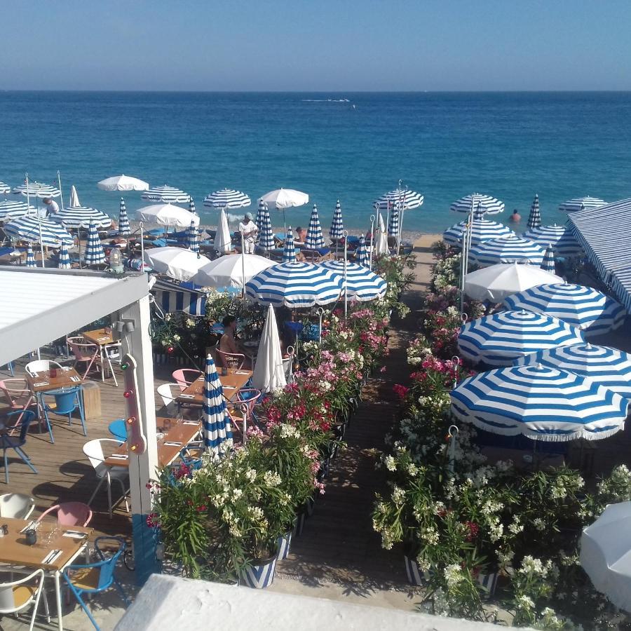 Chill Out Apartment, 2 Mins From Beach Nizza Exterior foto